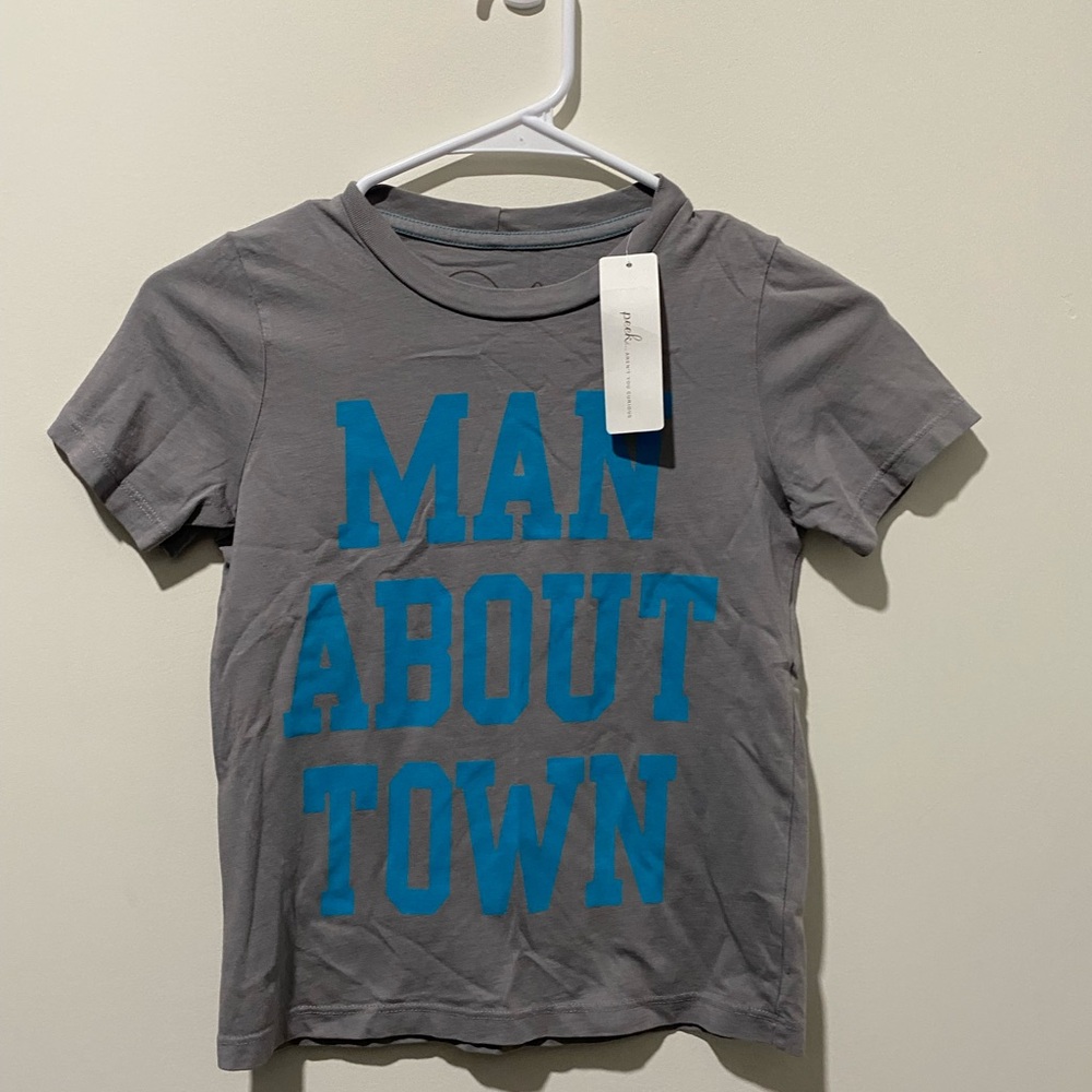 Peek boy’s NWT Gray Graphic T-Shirt size 5/4 Y